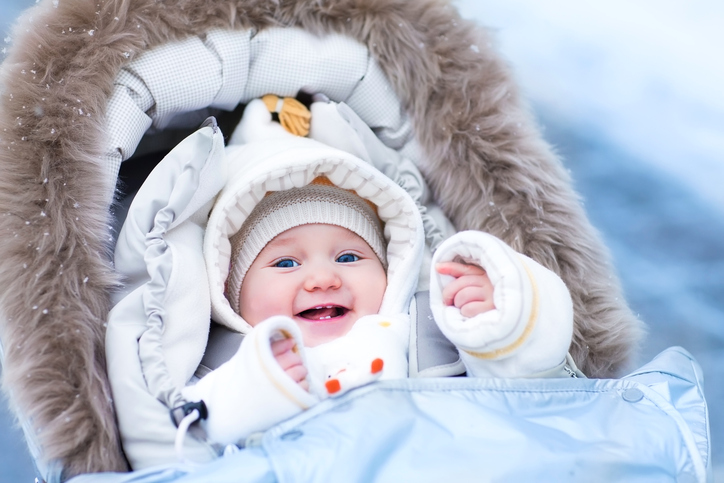 Baby in stroller winter | بی‌سی‌سی مگ